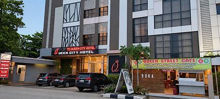 QUEEN CITY HOTEL