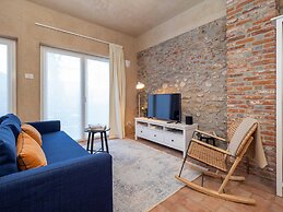 Green Lodge - Apartment 1 - 1 BR 1 Bath