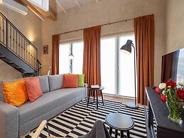 Green Lodge - Apartment 6 - 1 BR 1 Bath