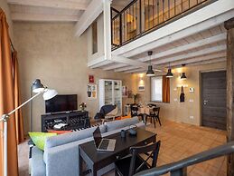 Green Lodge - Apartment 6 - 1 BR 1 Bath