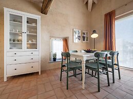 Green Lodge - Apartment 5 - 1 BR 1 Bath