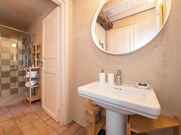 Green Lodge - Apartment 5 - 1 BR 1 Bath