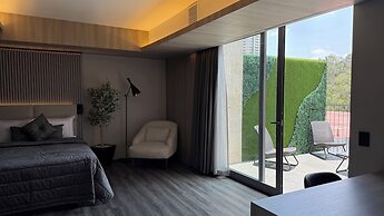 HOTEL CASA KAVIA