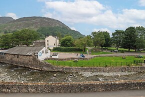 Moss Crag