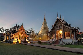 PE-LA Thapae Boutique Hotel