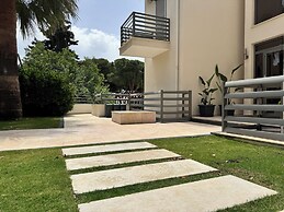 Levon Villa Hotel