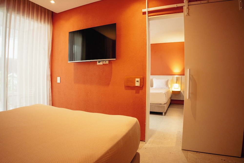 Zapadilly Tree Hotel