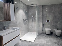 Mercury Suites - Skydream Getaways
