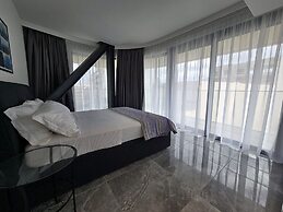 Mercury Suites - Skydream Getaways