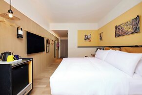 Moxy Shanghai Putuo