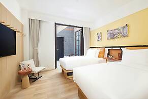 Moxy Shanghai Putuo