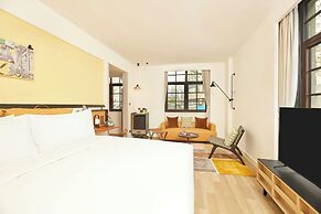 Moxy Shanghai Putuo