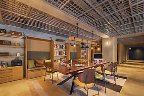 Moxy Shanghai Putuo