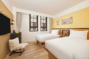 Moxy Shanghai Putuo
