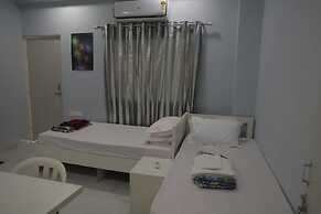 V & U Homestay Sadar