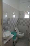 V & U Homestay Sadar