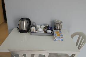 V & U Homestay Sadar