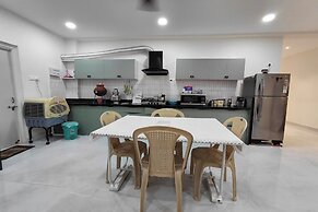 V & U Homestay Sadar