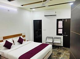 Suriya Inn