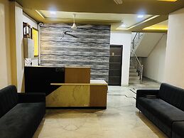 Suriya Inn