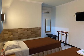 Hotel Lestari
