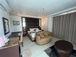 Subiza Beach Resort