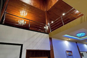 Phra Chan Khiang Dao Resort