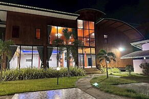 Phra Chan Khiang Dao Resort