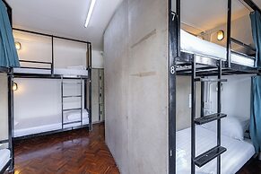 Kayan Hostel