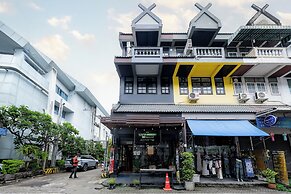 Kayan Hostel
