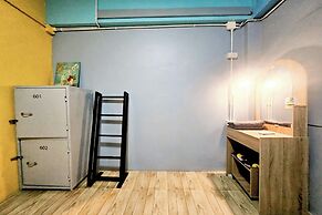 Me U Hostel