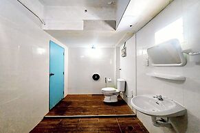 Me U Hostel
