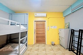 Me U Hostel