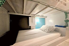 Me U Hostel