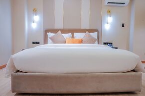 Sunday Belajandro Hotel