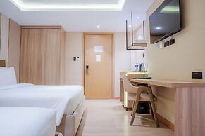 Sunday Belajandro Hotel