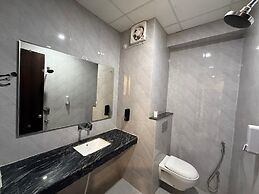 Hotel Ganga Greens