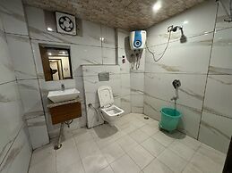 Hotel Green Leaf By T And M Hotels