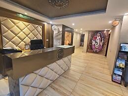 Hotel Green Leaf By T And M Hotels