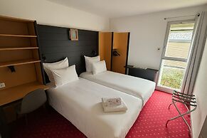 Hotel Restaurant Le Brennus (Logis Hotel)