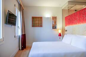 Hotel Casa W