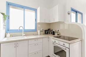 Gugel Waves Apartments HaAliya 75