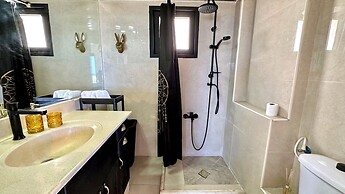 Gugel Waves Apartments HaAliya 75
