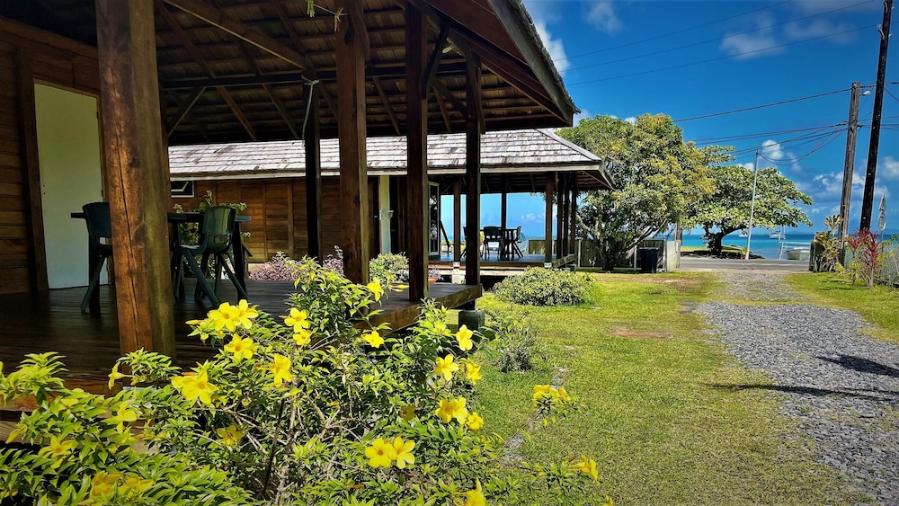 Raiatea - Orion Pool Bungalow