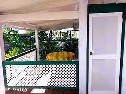 Tahiti - Matavai Bay Cottage