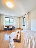 Cozy Garden Villa near Danube For 16P
