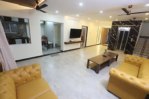 MM Beach House
