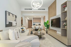 Premium 2BR Apt Home Fully Furnished
