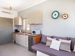 Mykonist Merchia Beach Villas & Suites