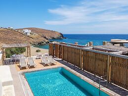 Mykonist Merchia Beach Villas & Suites